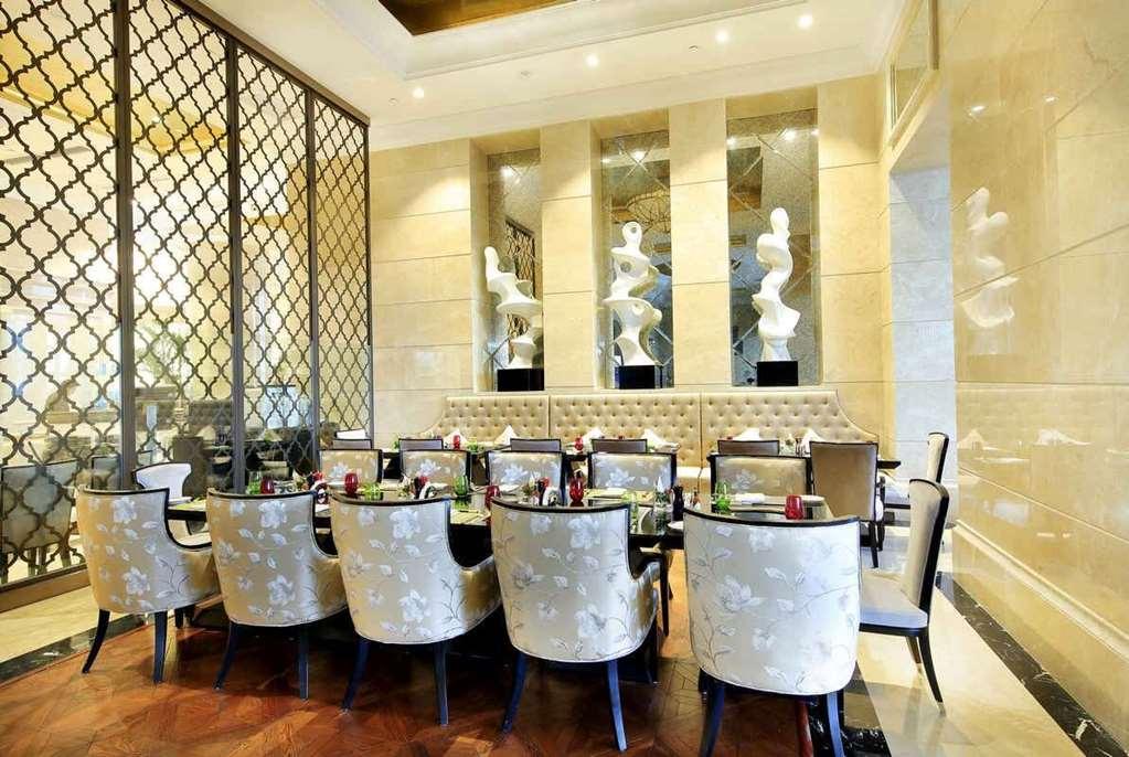 Wyndham Grand Xiamen Haicang Restaurang bild