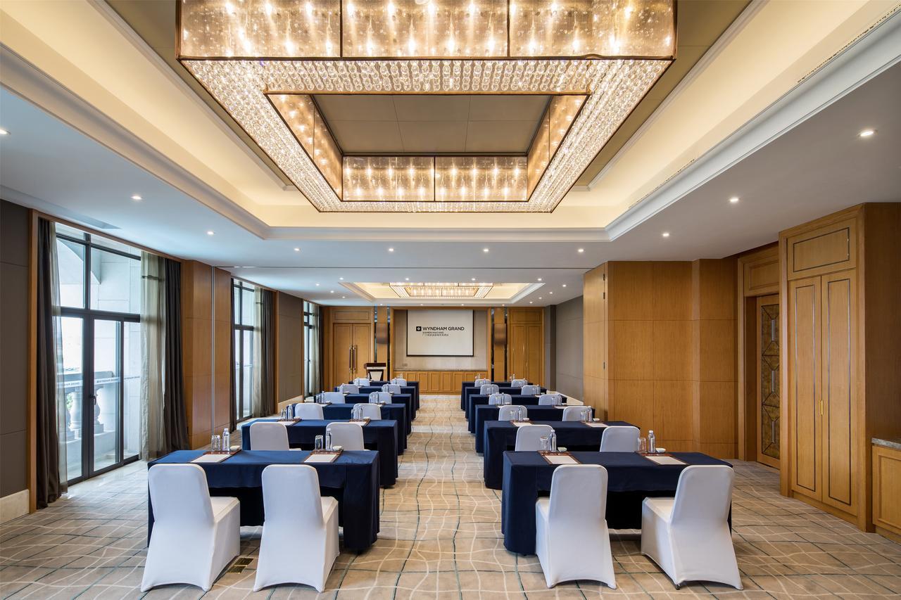 Wyndham Grand Xiamen Haicang Exteriör bild