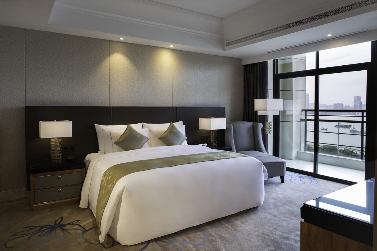 Wyndham Grand Xiamen Haicang Exteriör bild