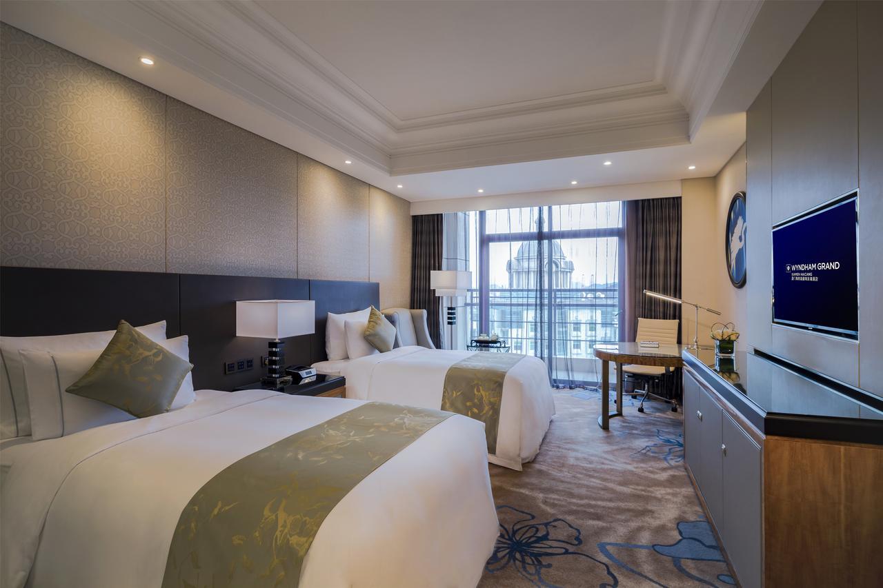 Wyndham Grand Xiamen Haicang Exteriör bild
